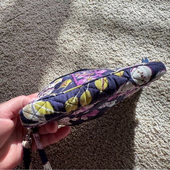 Vera Bradley Purple Floral Nightingale Wristlet Wallet Zipper Closure w/ Strap - Picture 5 of 10